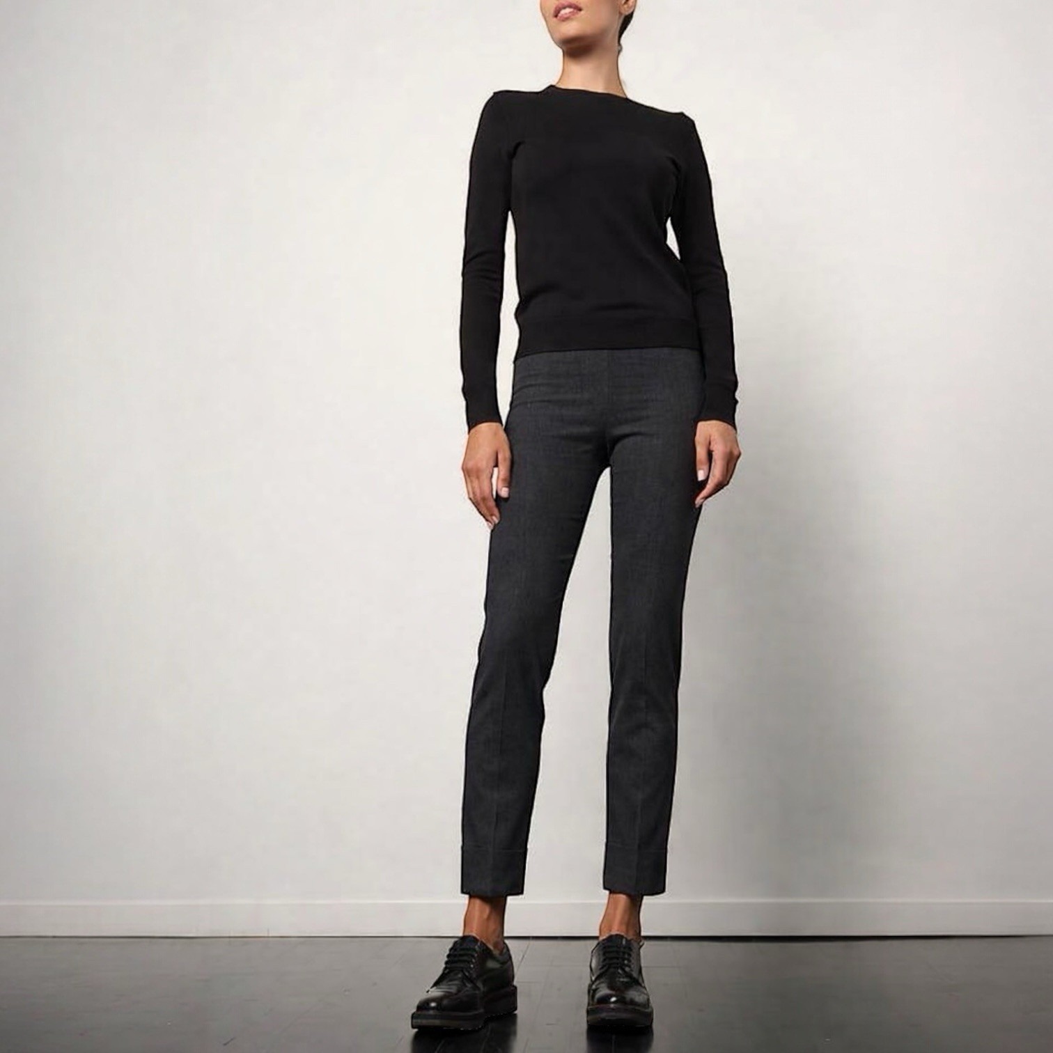 Cropped Slim Ankle Pants In Charcoal Gray - Women